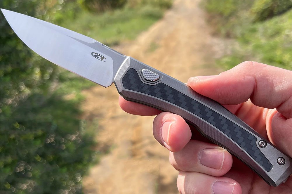premium knives apart