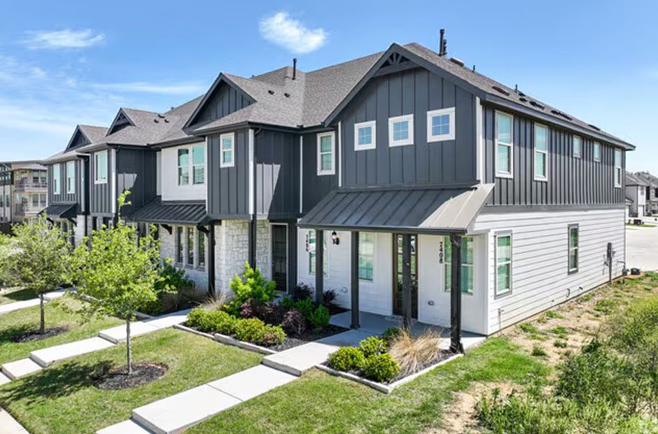 3 bedroom townhomes