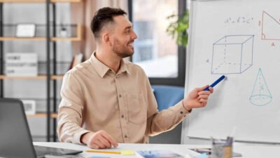 online education specialist