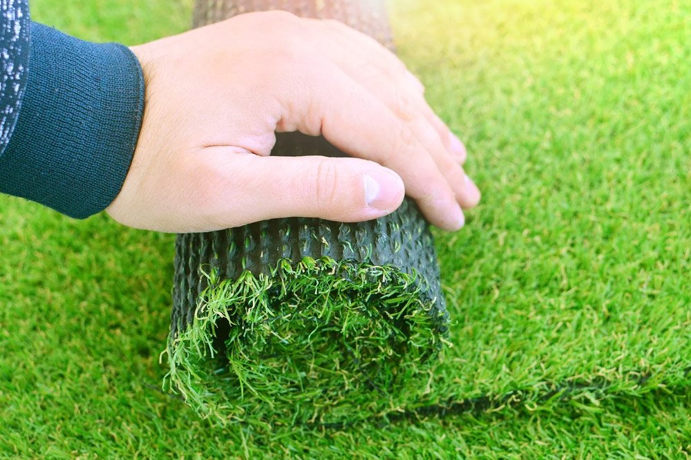 what makes artificial lawn grass turf