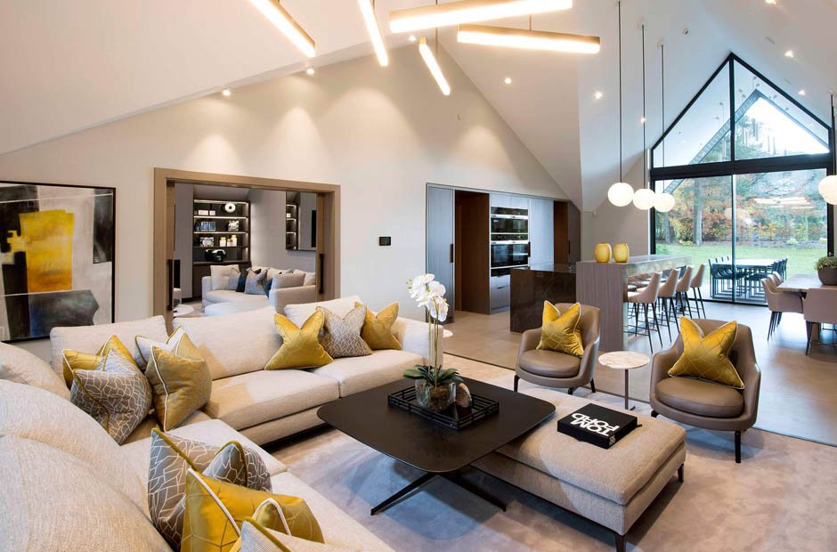 smart technology in modern luxury homes