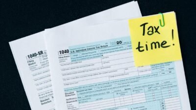 tips for managing finances and filing taxes