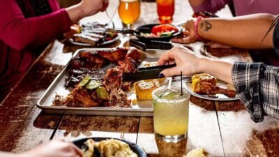 bbq restaurants get together