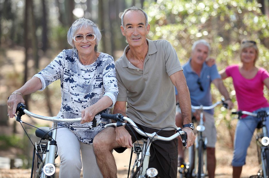 why seniors should invest in a 55+ community