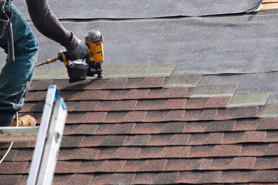 can a roof repair company restore older roofing materials still in good shape