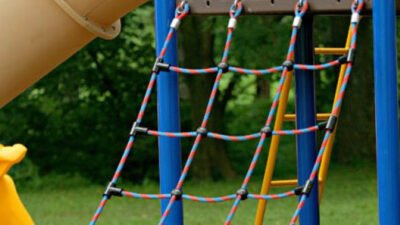 innovative uses of cargo climbing nets in modern playgrounds