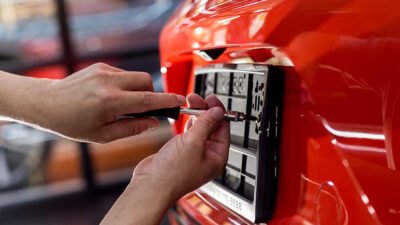 navigating license plate renewal for smooth vehicle registration