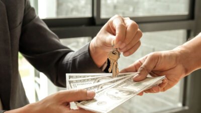 why cash offers can simplify your home sale