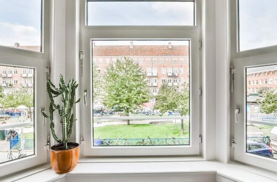 choosing window options that help balance light and comfort
