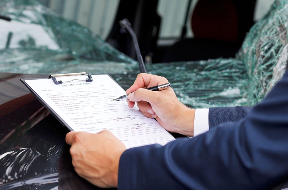 what to expect when a lawyer handles your car accident case