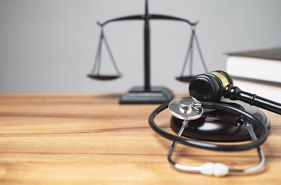 when to consult a personal injury attorney