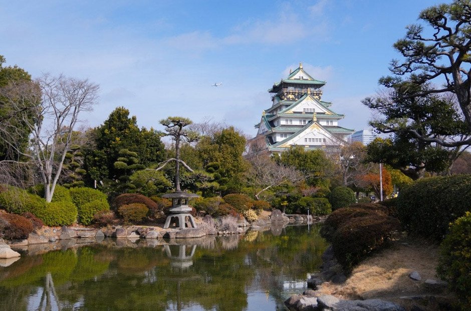 where are the best areas to stay in osaka for travelers