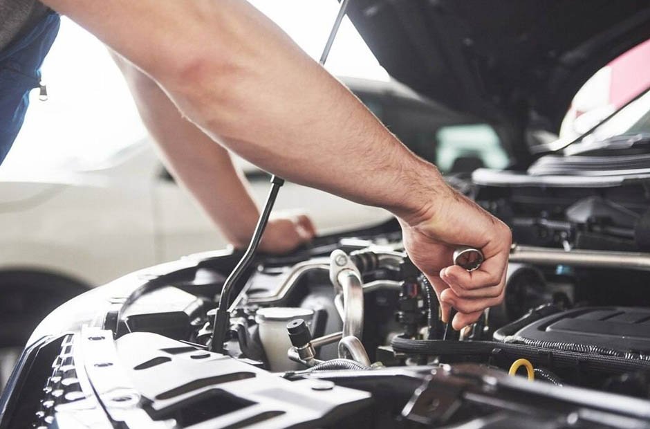 preventing major car repairs with routine maintenance