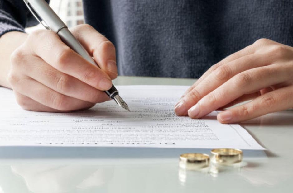 what couples should know about divorce agreements