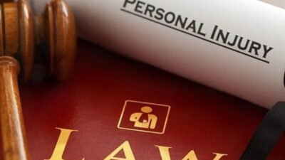 when does a personal injury case go to court instead of settlement