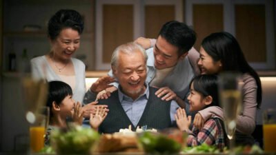 the modern family dynamics of caring for an aging parent at home
