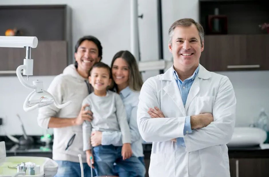 4 benefits of seeing a specialist for gum health
