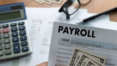 how payroll firms simplify year end reporting