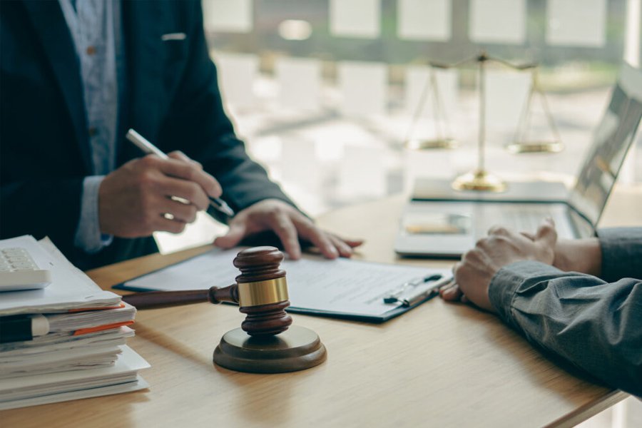 how personal injury lawyers approach catastrophic injury claims