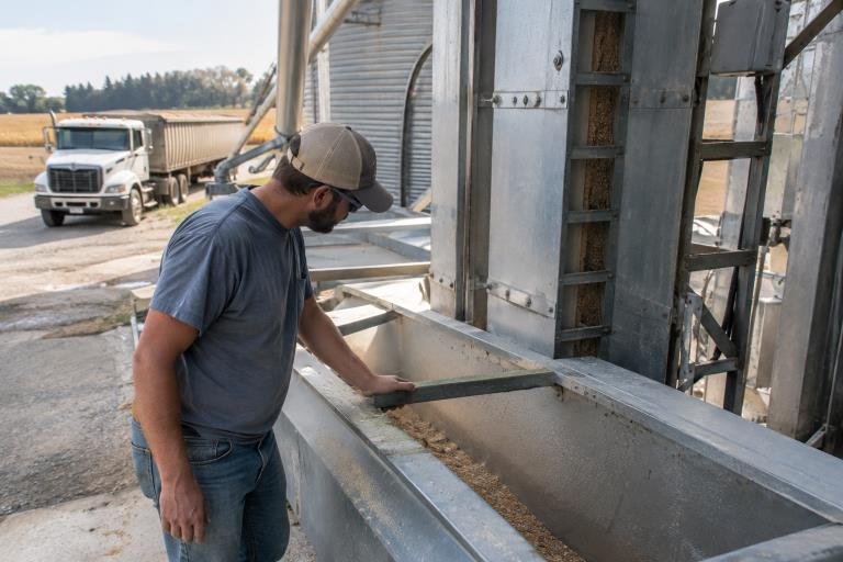 a practical checklist for planning a safer, smoother crop handling system in north carolina
