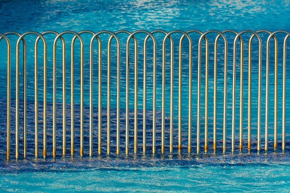enjoying safe swimming and aquatic experiences 02